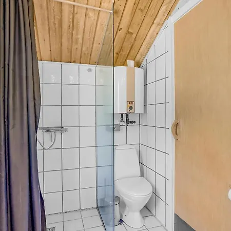 Nice Home In Blavand With Sauna Nyaraló *