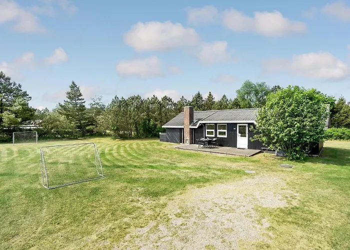 Gl Hovej X بيت للعطل Blåvand